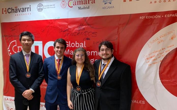 Cuatro estudiantes de Ingeniería Aeroespacial de la Universidad Politécnica de Madrid ganan el Global Management Challenge España 2020