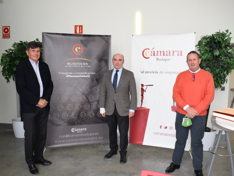 Manuel Pimentel inaugura las charlas empresariales HABLAMOS de Cámara Badajoz