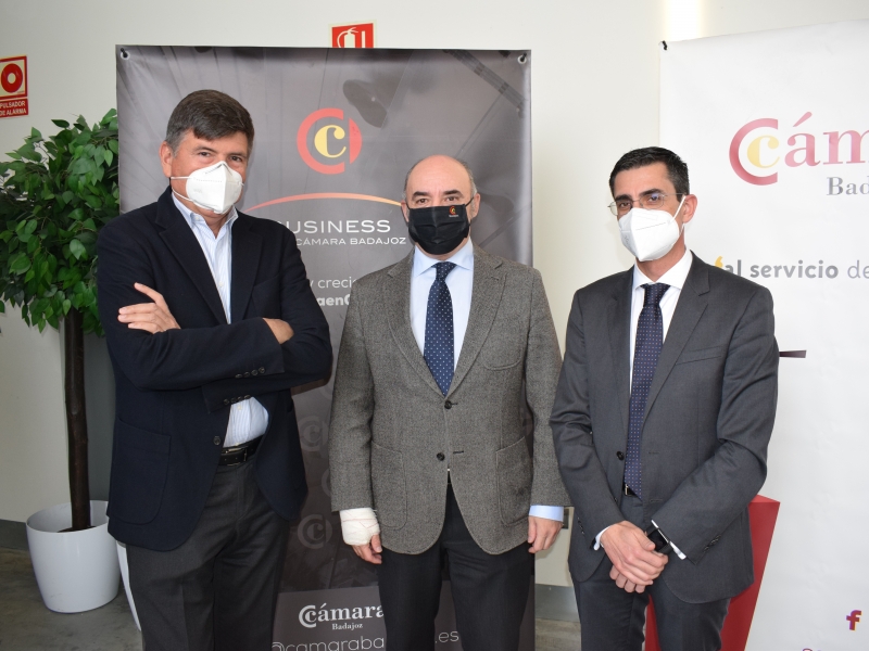 Manuel Pimentel inaugura las charlas empresariales HABLAMOS de Cámara Badajoz