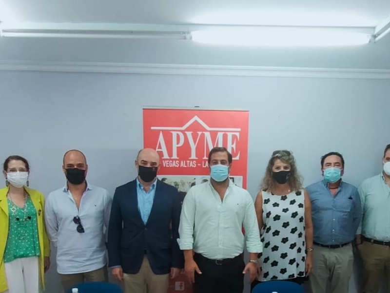 La Cámara de Comercio aplaude la labor de la asociación Apyme Vegas Altas - La Serena