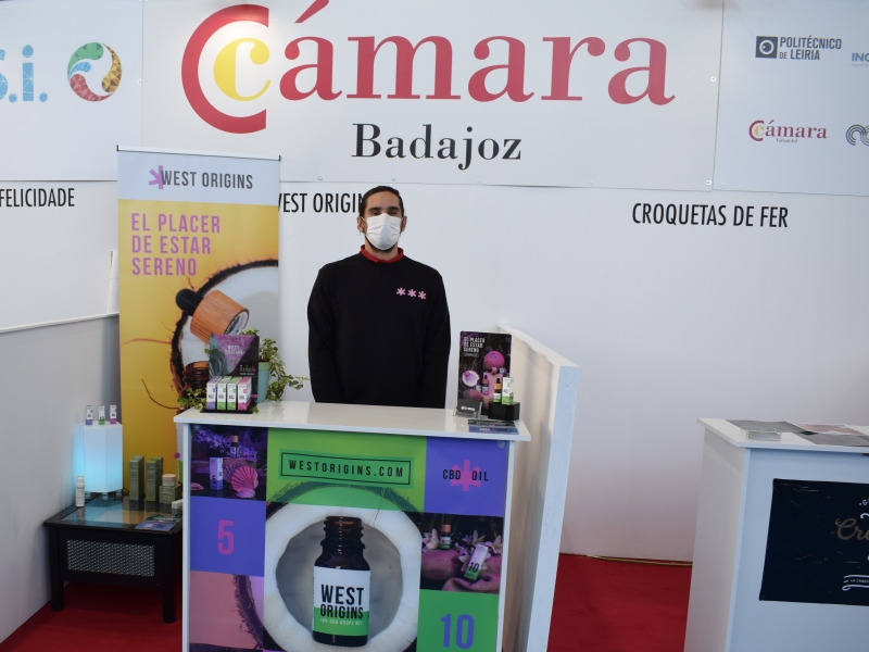 Interesantes expositores y actividades en el stand de FEHISPOR de la Cámara