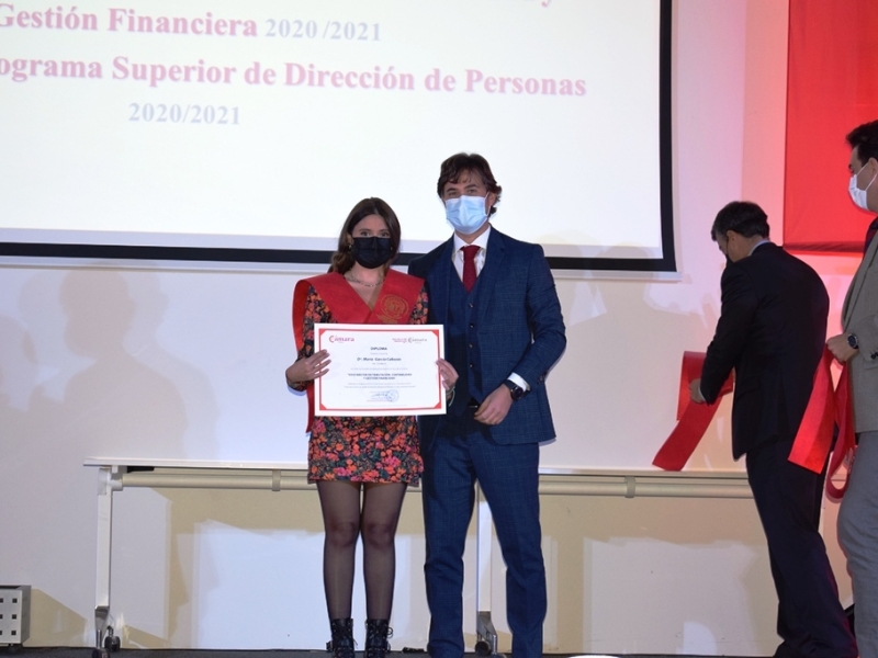 Clausura de la XXVII Promoción Máster Tributación, Contabilidad y Gestión Financiera y la primera promoción del Programa Superior en Dirección de Personas de la Cámara