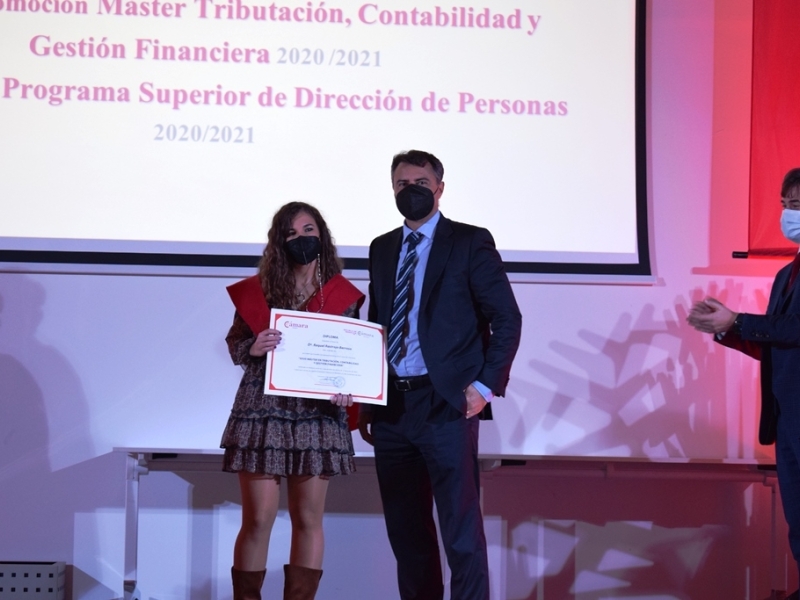 Clausura de la XXVII Promoción Máster Tributación, Contabilidad y Gestión Financiera y la primera promoción del Programa Superior en Dirección de Personas de la Cámara