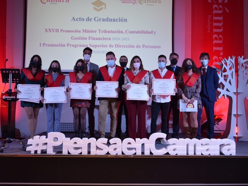 Clausura de la XXVII Promoción Máster Tributación, Contabilidad y Gestión Financiera y la primera promoción del Programa Superior en Dirección de Personas de la Cámara