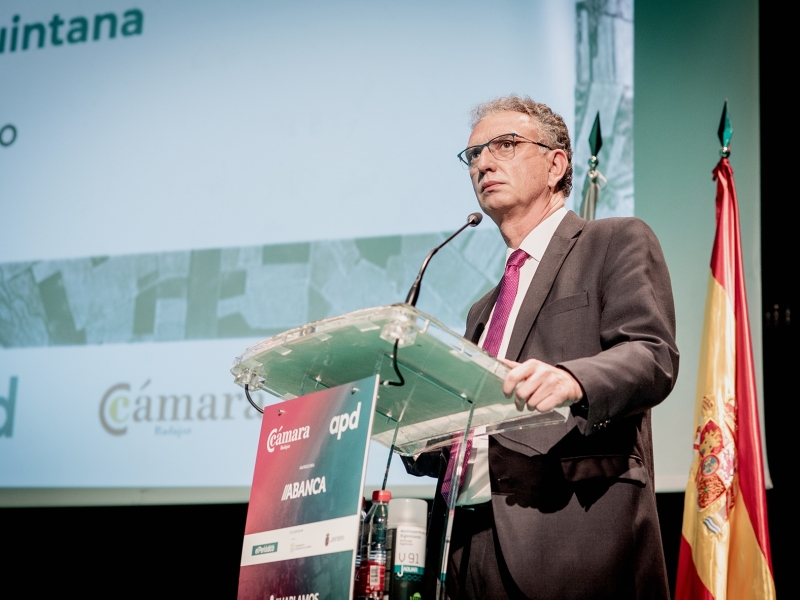 Daniel Lacalle analiza las oportunidades y retos para la recuperación de Extremadura en el nuevo encuentro HABLAMOS de Cámara Badajoz