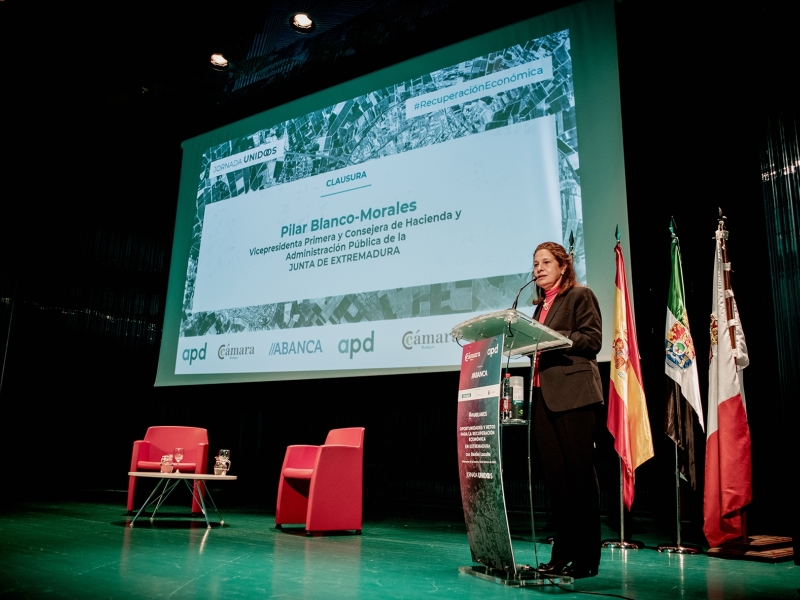 Daniel Lacalle analiza las oportunidades y retos para la recuperación de Extremadura en el nuevo encuentro HABLAMOS de Cámara Badajoz