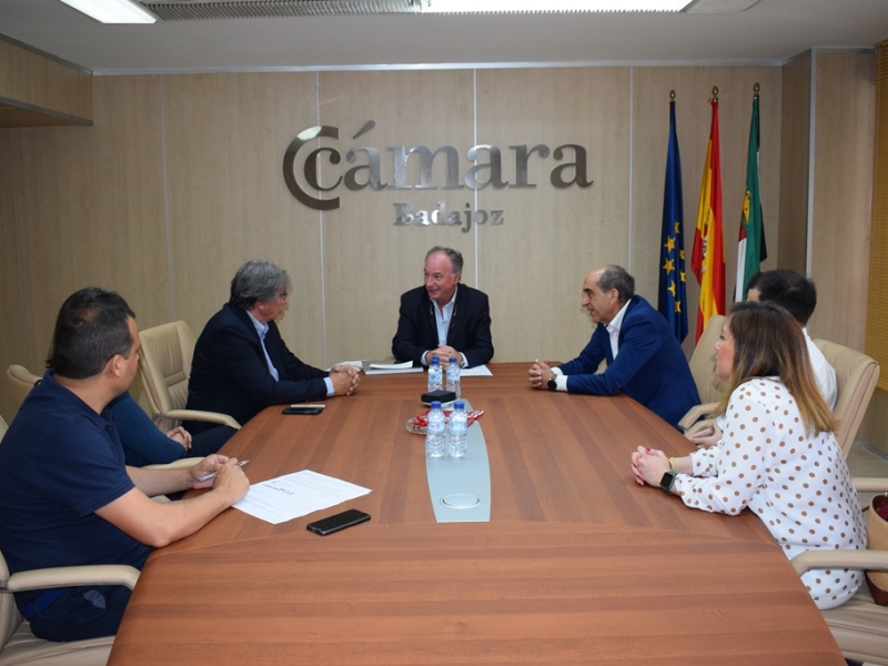 Encuentro comercial para dar a conocer las oportunidades de negocio de EEUU