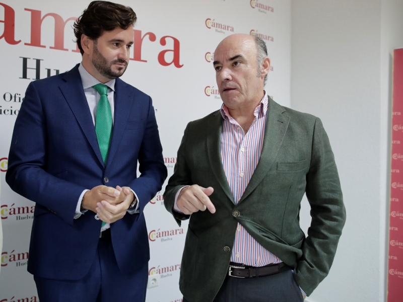 La Cámara de Badajoz acerca las oportunidades de negocio del Puerto de Huelva a las empresas extremeñas