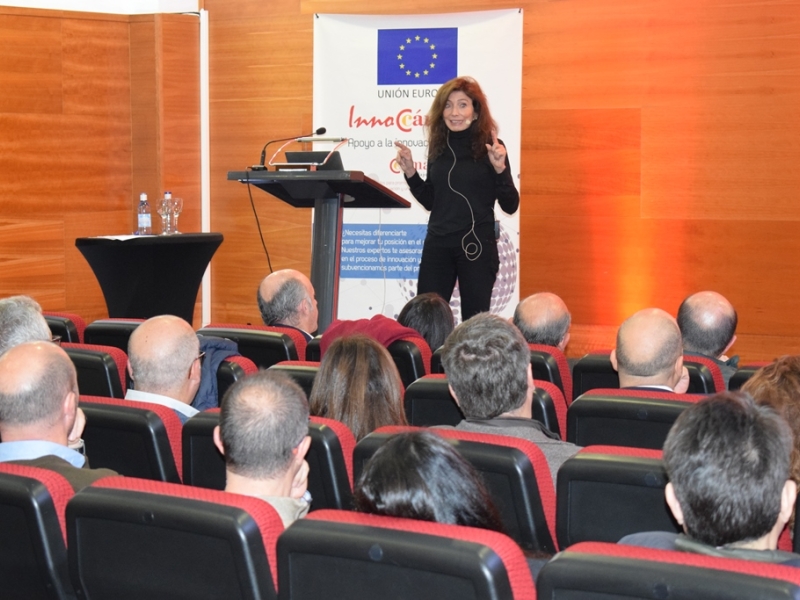 Un centenar de empresas hablan sobre innovación en el encuentro InnoBaEmpresas de Cámara de Badajoz celebrado de Mérida