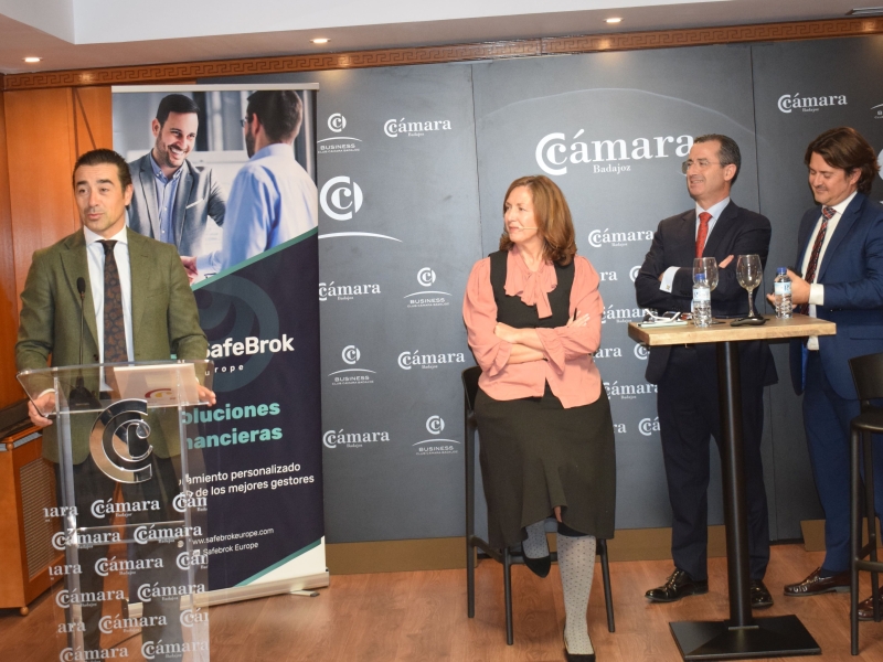 Nuevo Afterwork de Club Cámara Badajoz para analizar la inflación