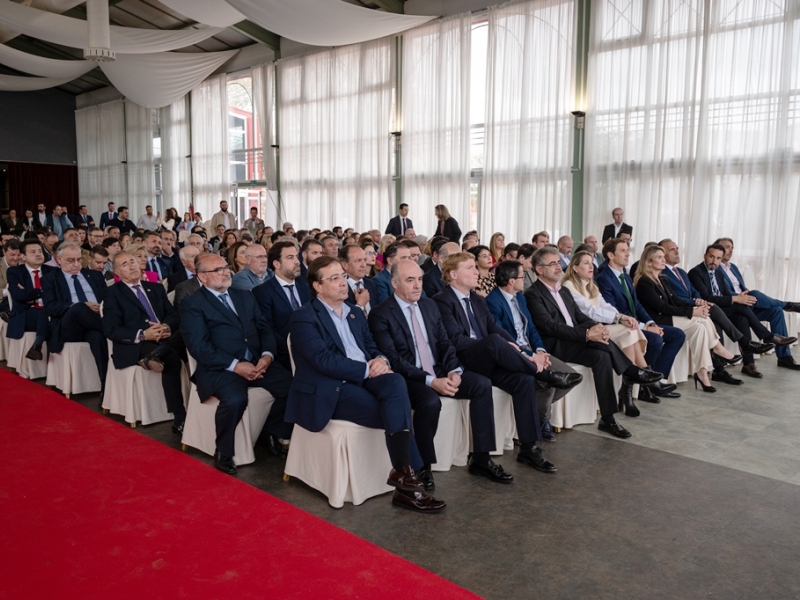 Se celebra el acto de presentación del nuevo Pleno de la Cámara de Comercio de Badajoz