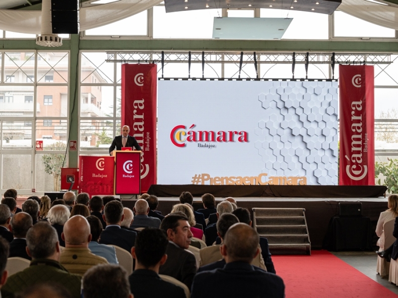 Se celebra el acto de presentación del nuevo Pleno de la Cámara de Comercio de Badajoz