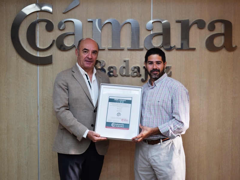 Garantía Cámara entrega el certificado ODS a Agroavia SL.