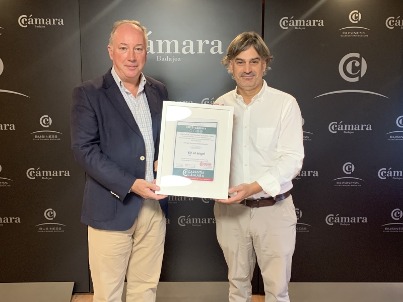 Garantía Cámara entrega el certificado ODS a Servicios Asistenciales El Ángel SL.