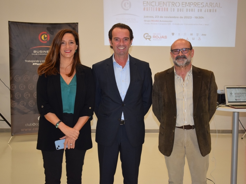 Se celebra un nuevo encuentro empresarial Afterwork de Club Cámara Badajoz en Rojas Automoción