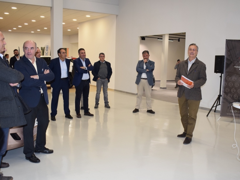 Se celebra un nuevo encuentro empresarial Afterwork de Club Cámara Badajoz en Rojas Automoción