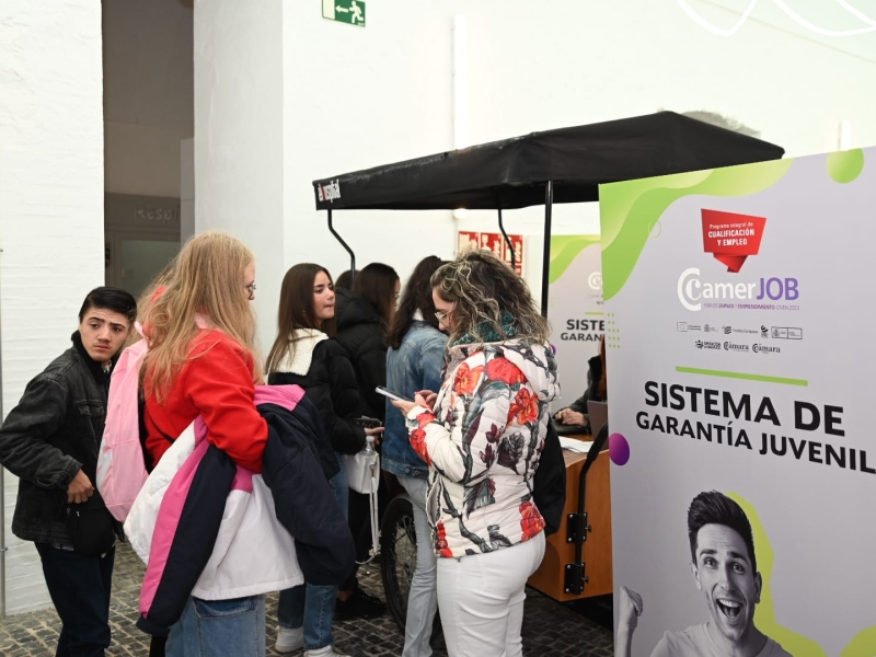 Más de 600 personas descubren nuevas oportunidades laborales en la Feria de Empleo y Emprendimiento PICE de Cámara Badajoz