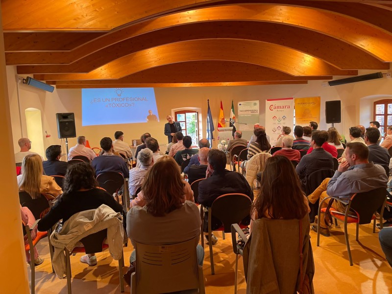 Encuentro con empresas de la Serena ayer en Castuera