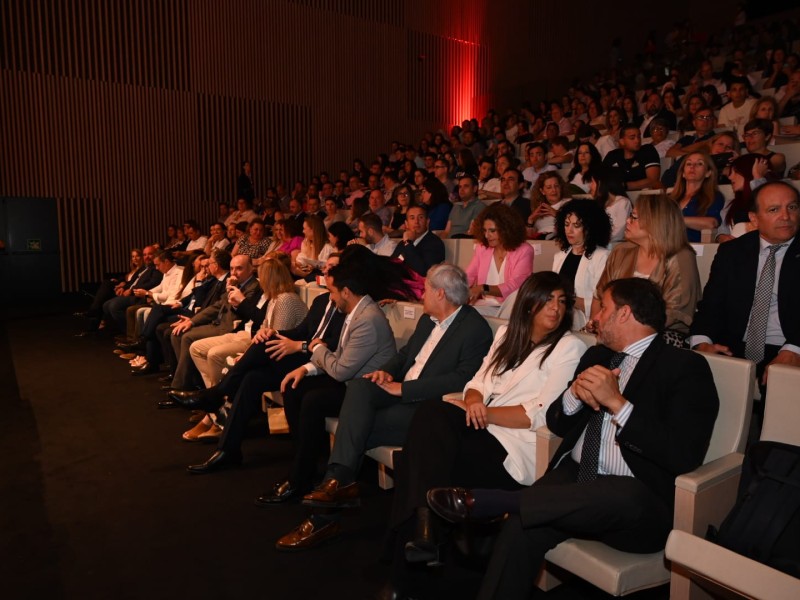 Más de 600 personas en la I Feria de Empleo para mayores de 45 años que celebra la Cámara de Comercio de Badajoz