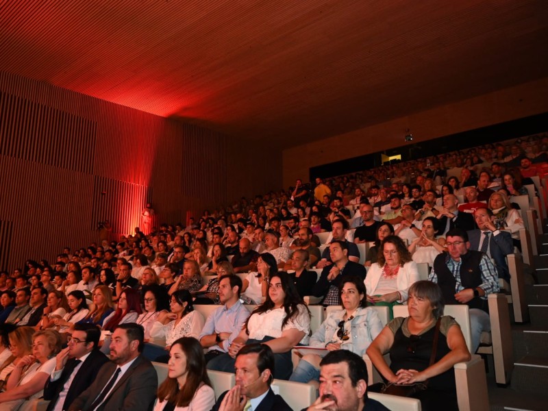 Más de 600 personas en la I Feria de Empleo para mayores de 45 años que celebra la Cámara de Comercio de Badajoz