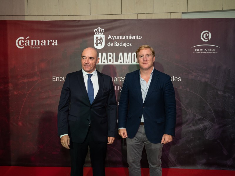 Mario Alonso Puig da las claves sobre la mentalidad de los número uno en el nuevo encuentro empresarial HABLAMOS de la Cámara de Badajoz