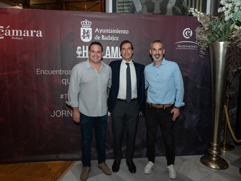 Mario Alonso Puig da las claves sobre la mentalidad de los número uno en el nuevo encuentro empresarial HABLAMOS de la Cámara de Badajoz