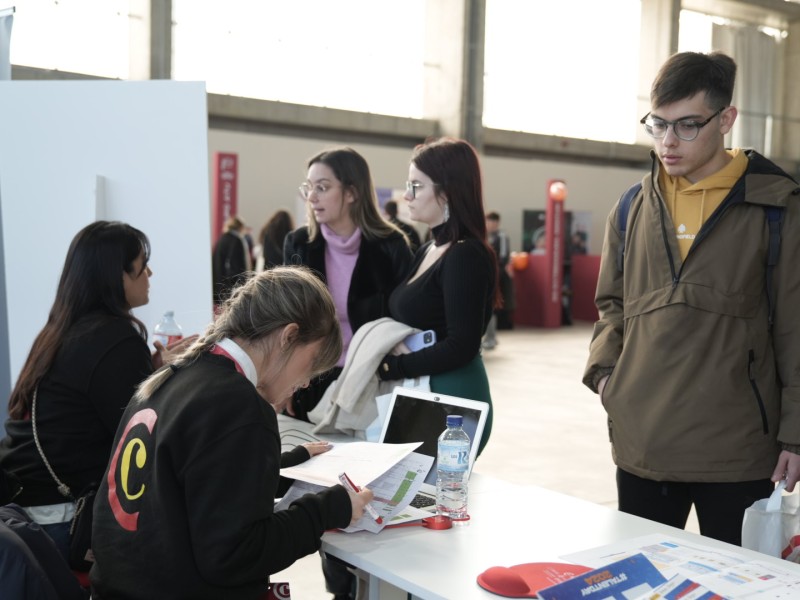 Éxito de participación en la Feria de Empleo “Talent Day” de la Cámara de Comercio Badajoz