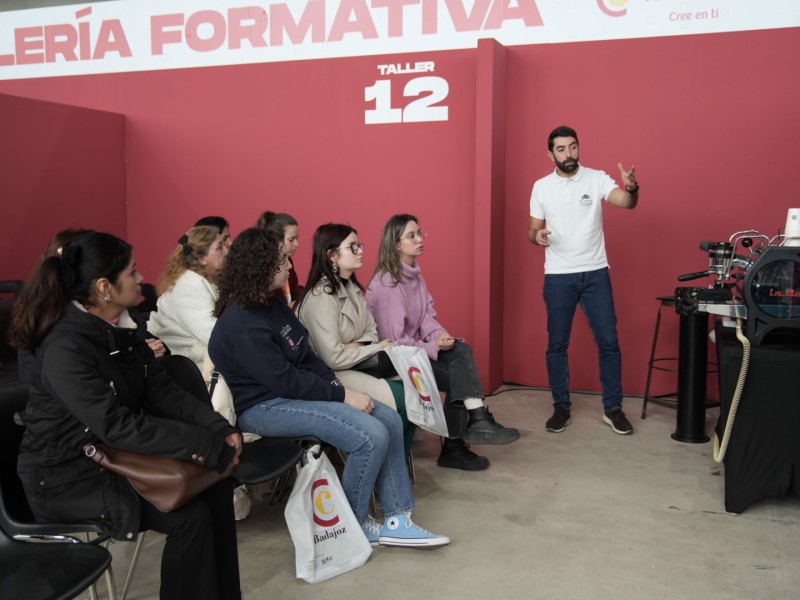 Éxito de participación en la Feria de Empleo “Talent Day” de la Cámara de Comercio Badajoz